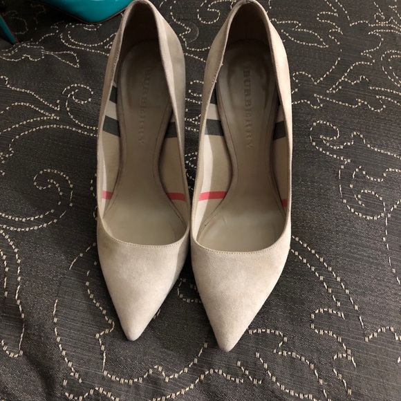 Burberry heel pump - Picture 8 of 13